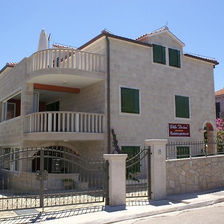 Apartments By The Sea Supetar, Brac - 4274 Екстер'єр фото