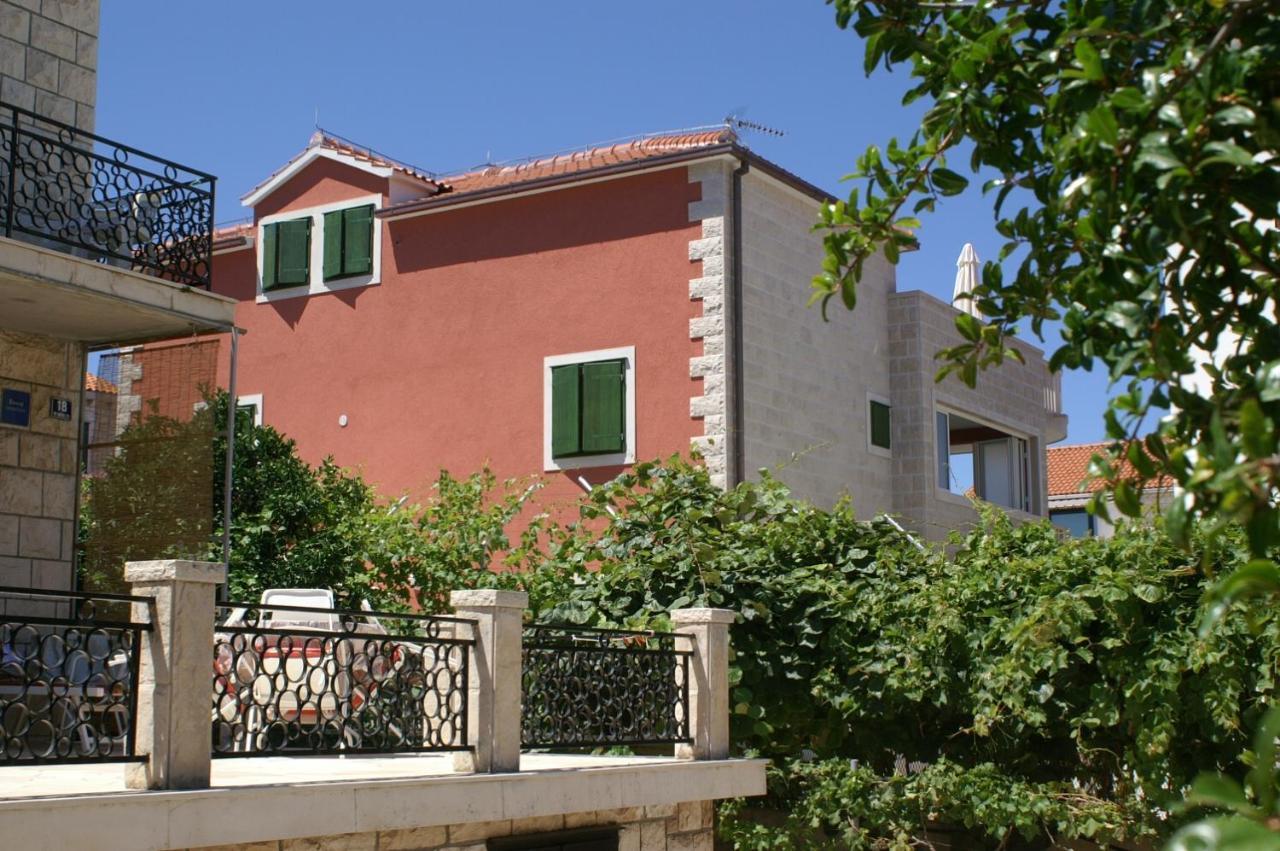 Apartments By The Sea Supetar, Brac - 4274 Екстер'єр фото
