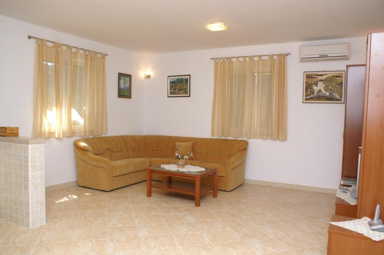 Apartments By The Sea Supetar, Brac - 4274 Екстер'єр фото