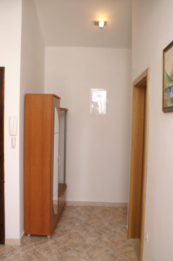 Apartments By The Sea Supetar, Brac - 4274 Екстер'єр фото